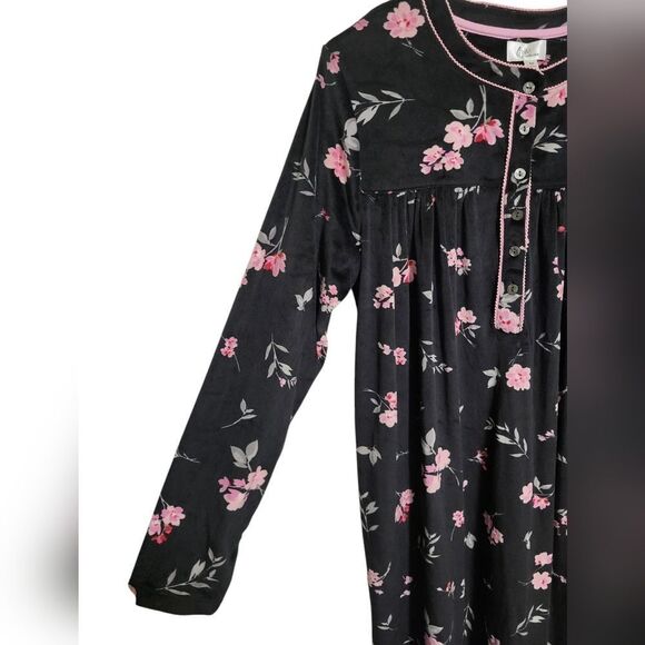 Aria Black Pink Rose Floral Long Sleeve Long Super Soft Nightgown, M - Picture 5 of 11